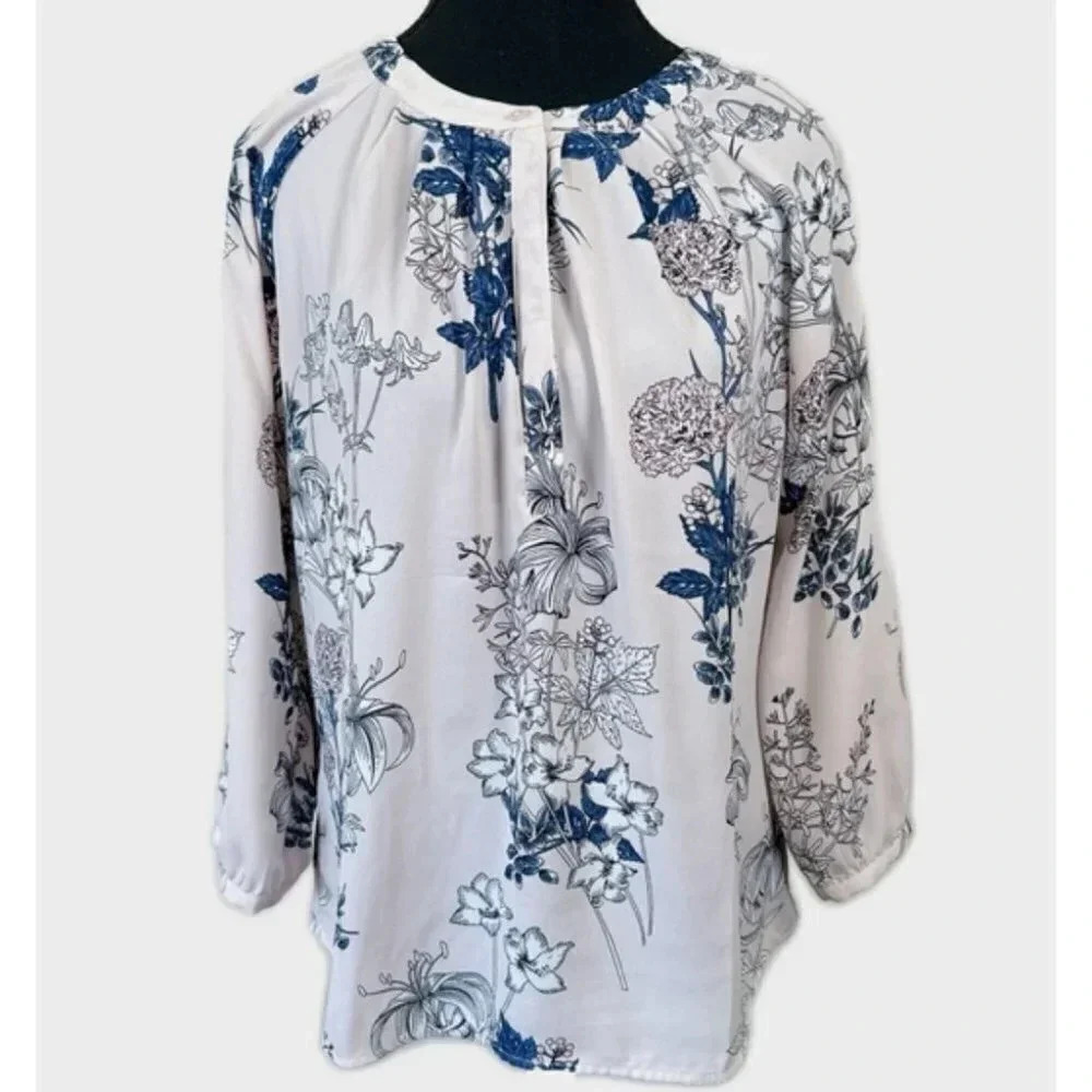 Banana Republic Button Up Floral Light Pink  Blouse